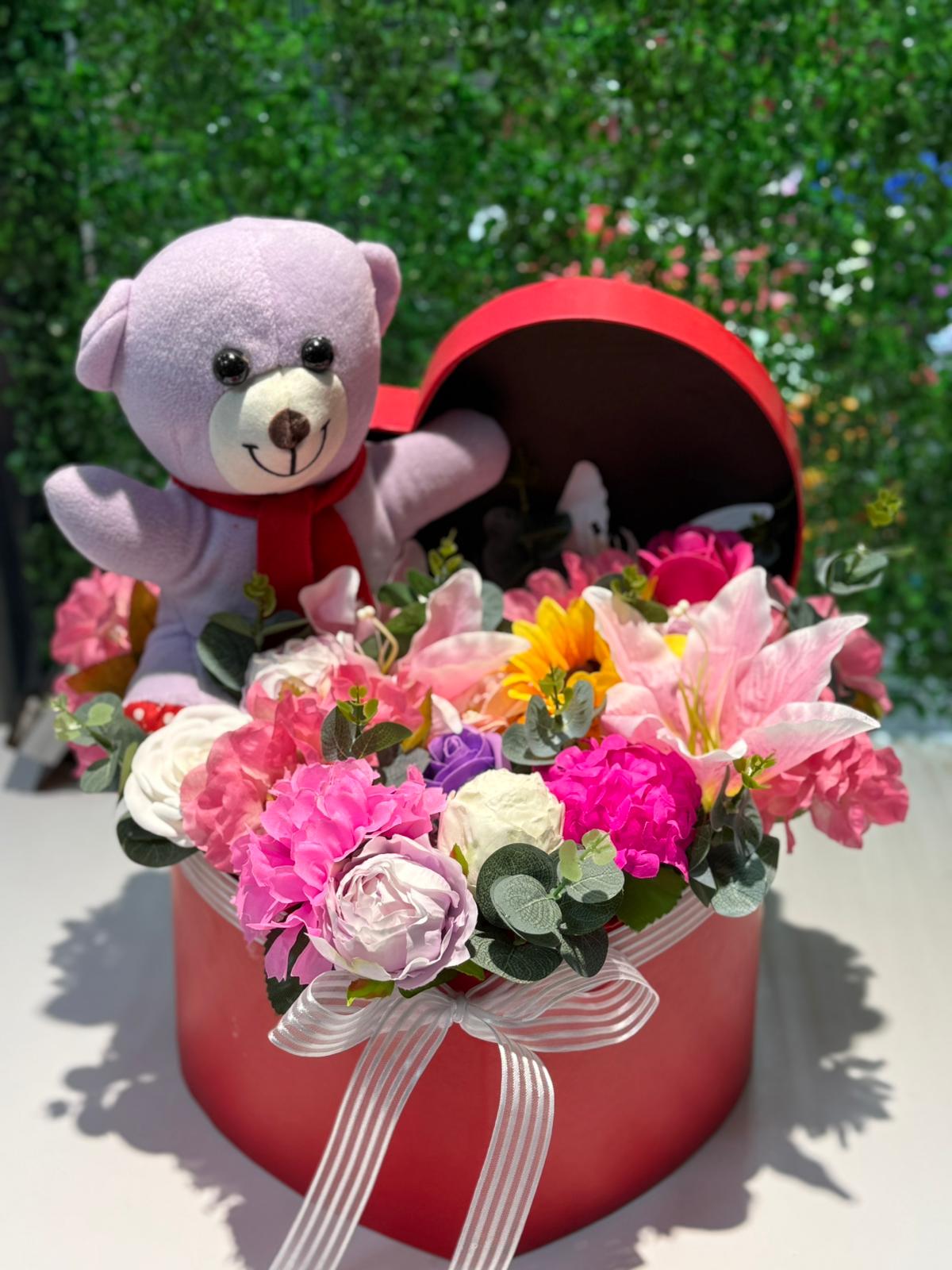 LÜKS YAPAY KUTU 018